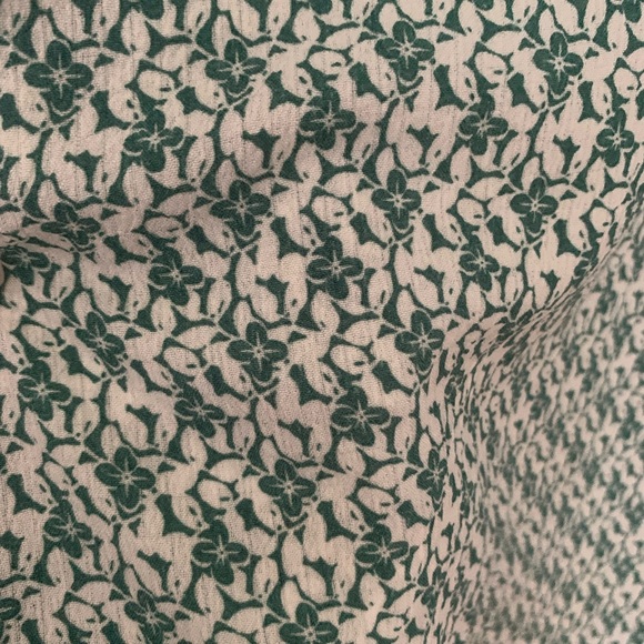 Love Olive green prairie style dress puff sleeves ruching - Picture 5 of 5